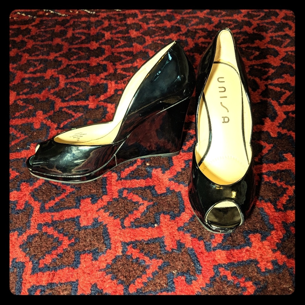 Unisa Black Patent Platform Peep Toe Wedges